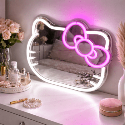 QandAHome – Aurora Kitty Luxe LED Mirror